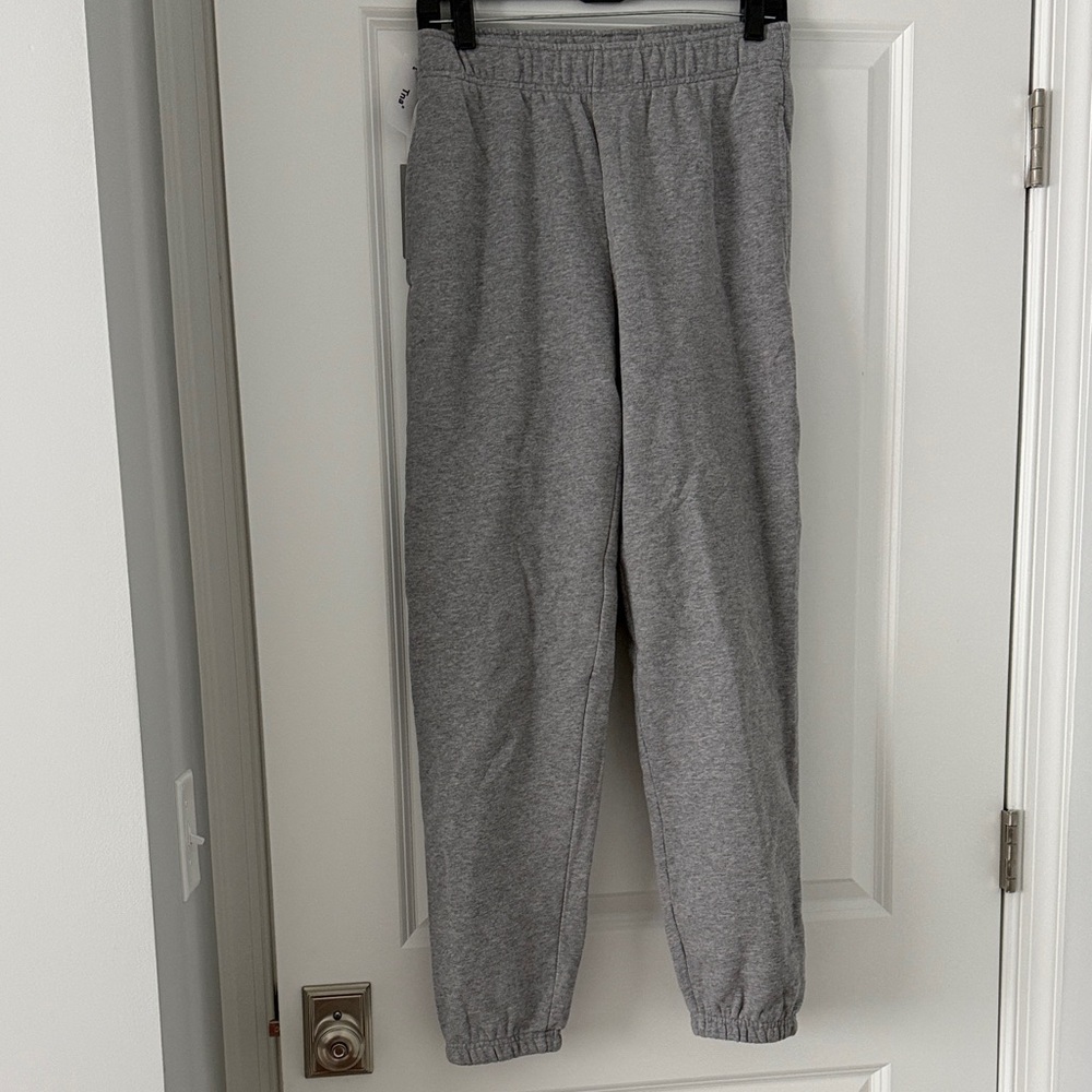 TNA CozyAF Fleece Sweatpants in Gray